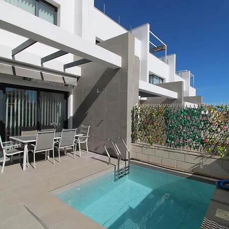 Fabulous With Private Pool & Large Roof Solarium Villa